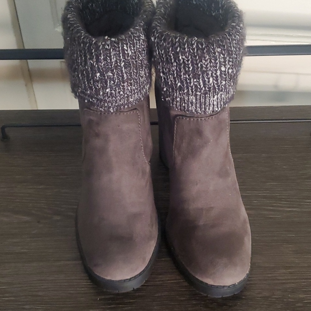 Circus by Sam Edelman Carter Knit Ankle Booties Size 8